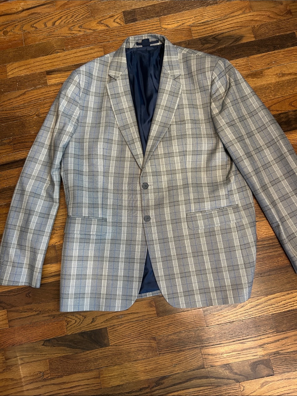 French Connection Light Gray Plaid Sport Coat with Navy Lining
